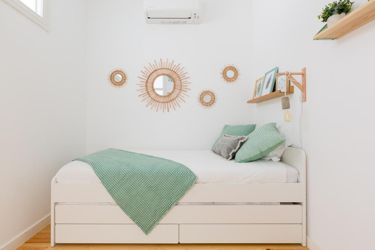 Feel In Stunning Renovated Nest In Graça Appartement Lisboa
